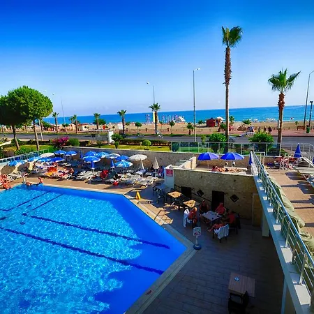 Hotell Big Blue Sky 4*